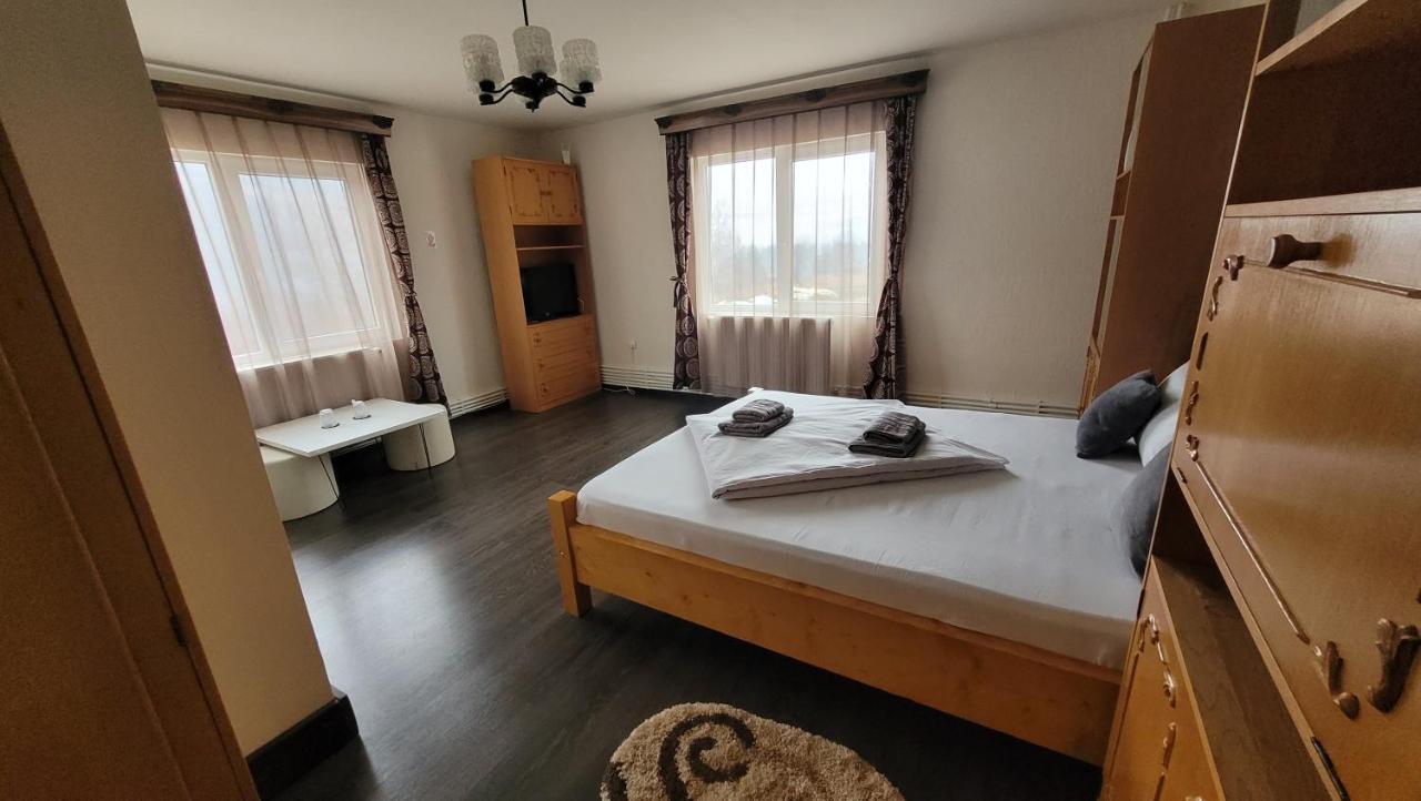 شقة Apartament Tiatim فاترا دورني المظهر الخارجي الصورة